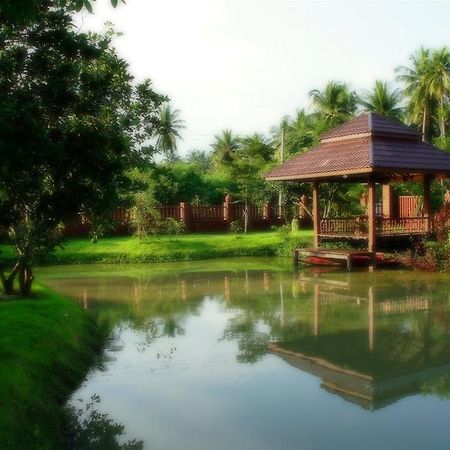 فندق ساموت سونكرامفي  Bann Angkana المظهر الخارجي الصورة